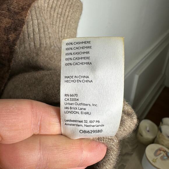 Anthropologie Pilcro Cashmere Mock Neck Snakeskin Brown Motiff Womens Large - Picture 5 of 9